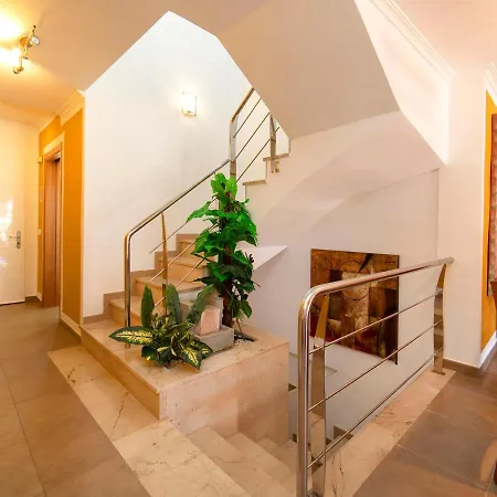 Holiday home Ni Hao By Interhome